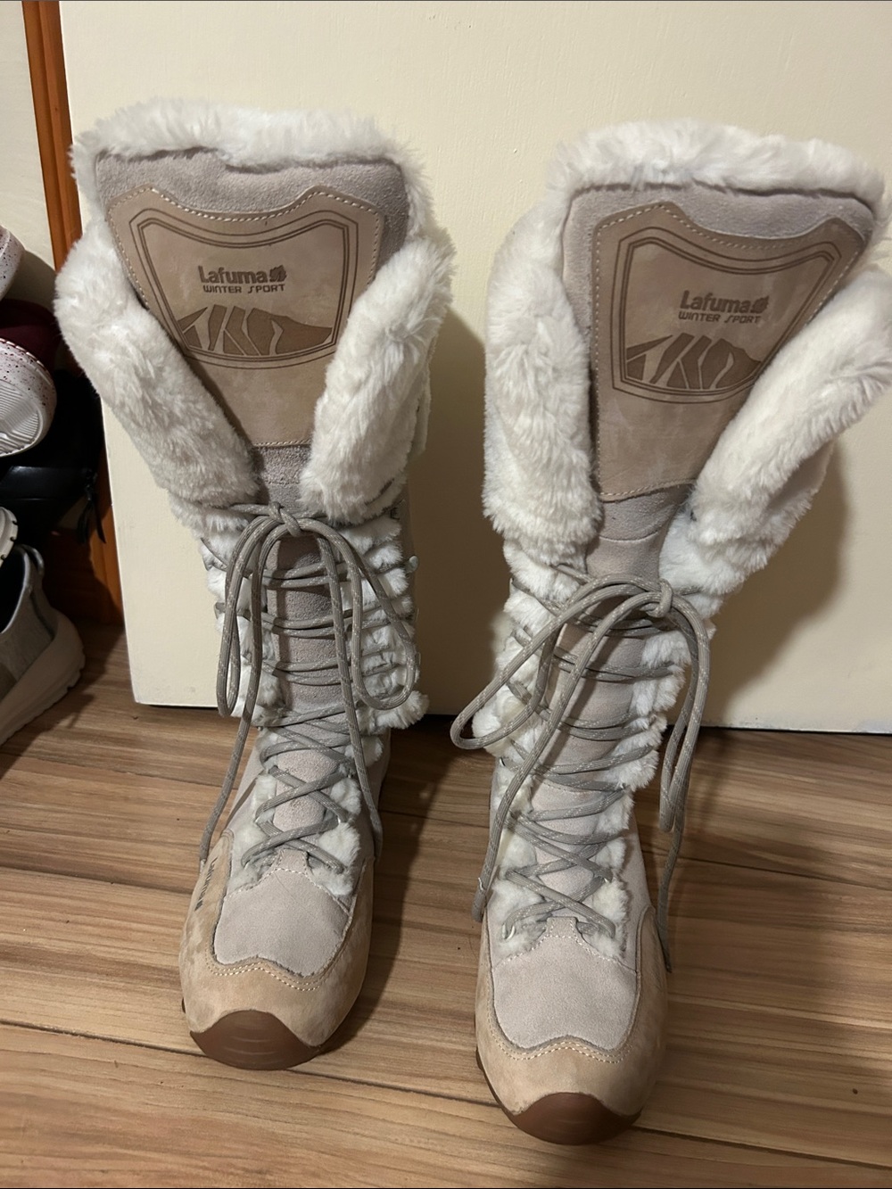 Lafuma Women's Taupe Faux-Fur Winter Lace-Up Boots